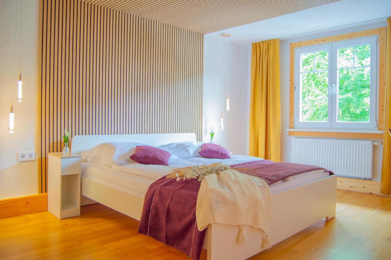 Wellnessoase Mitten In Triberg Triberg im Schwarzwald Exterior foto