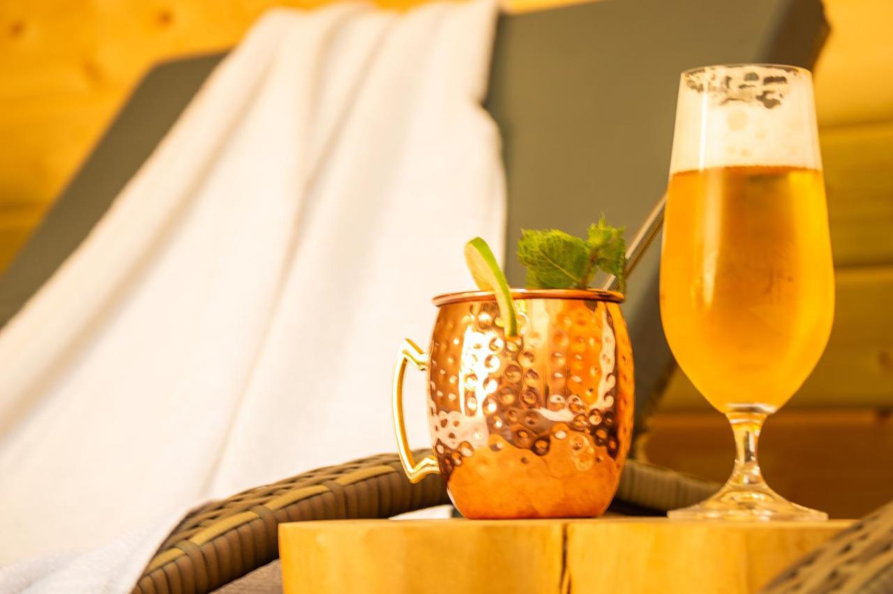 Wellnessoase Mitten In Triberg Triberg im Schwarzwald Exterior foto